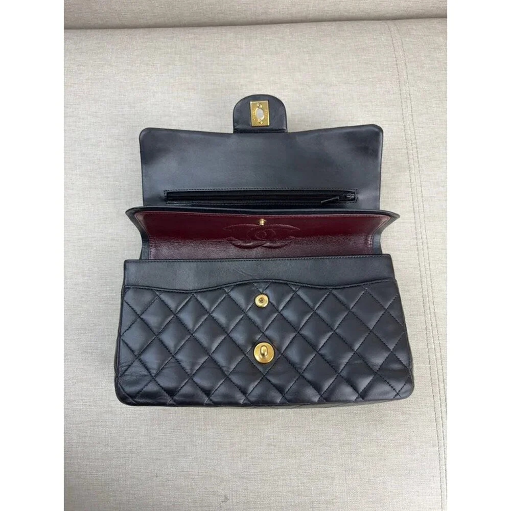 CHANEL Black Lambskin Classic Flap Medium GHW
